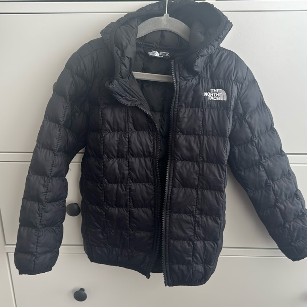 North Face Kids Puffer Jacket Size 5T, Black